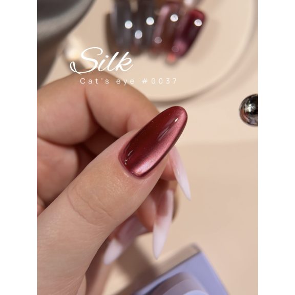 "DNKa" COLOR GEL POLISH, #0037 Silk Cat’s Eye