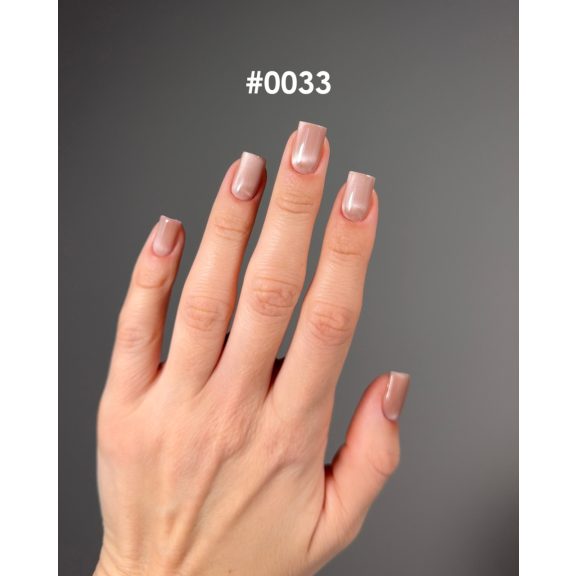 "DNKa" COLOR GEL POLISH, #0033 Silk Cat’s Eye
