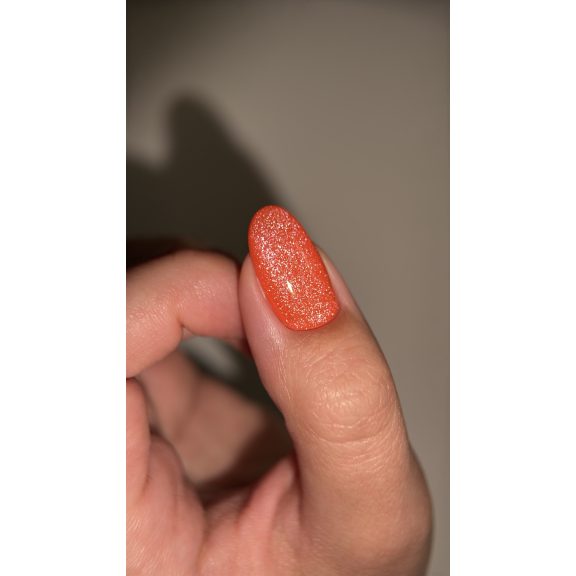 "DNKa" COLOR GEL POLISH, #0002 Cat Eye 80’s