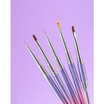 "DNKa" BRUSH, #0001 LINER 8 mm