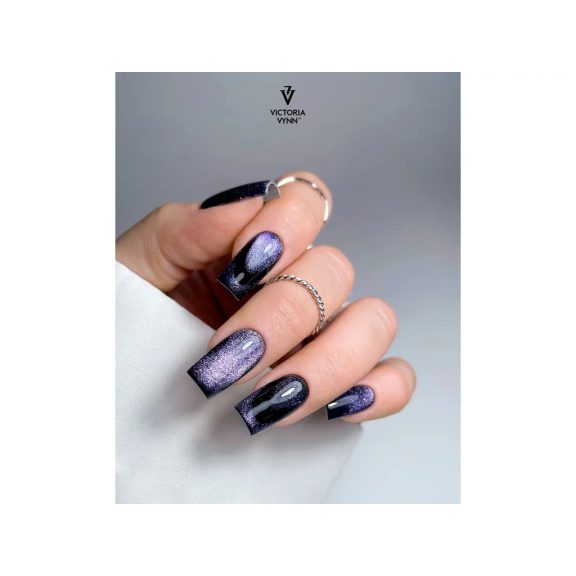 Victoria Vynn - Gel Polish - 411 Dark Matter 8ml (Üveg hatású)