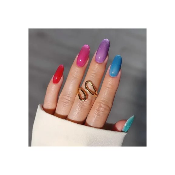 Victoria Vynn - Gel Polish - 412 Supernova Pink 8ml (Üveg hatású)