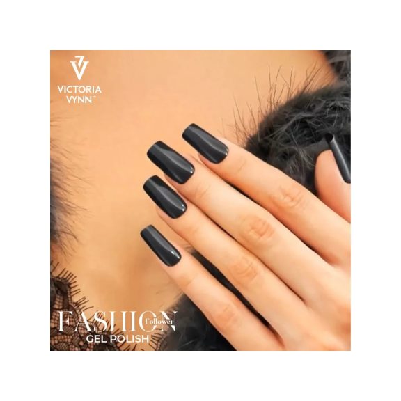 Victoria Vynn - Gel Polish - 432 Dark Couture 8ml