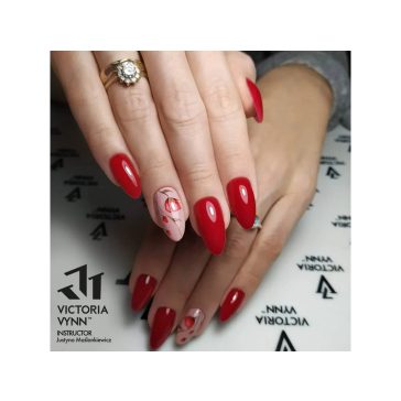 Victoria Vynn - Gel Polish - 050 Royal Red 8ml