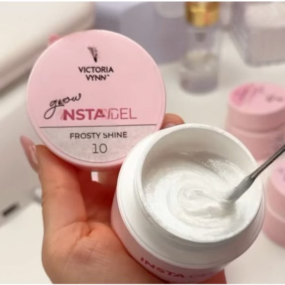 Victoria Vynn - Insta Gel - 10 Frosty Shine 40ml
